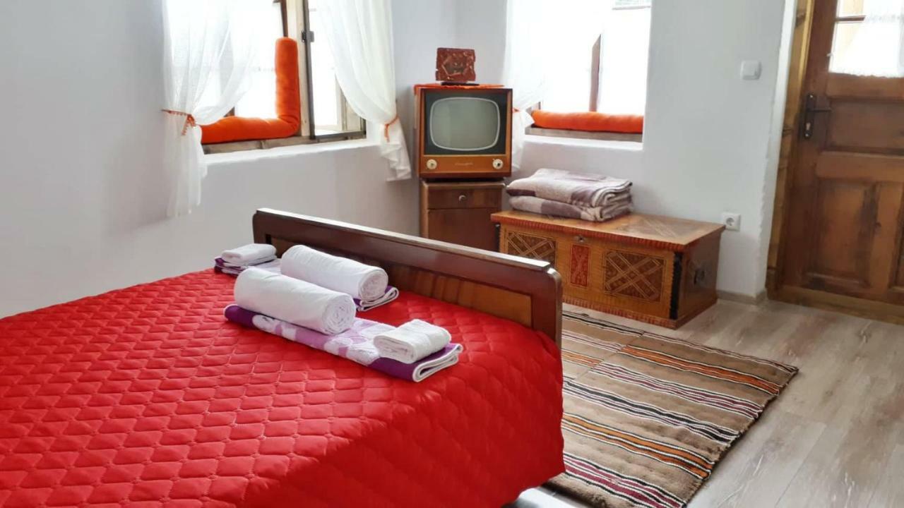 Babinata Kashta-Srebarna Hotell Srebŭrna Exteriör bild